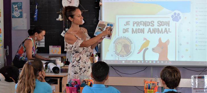 Isabelle Champmoreau, membre du gouvernement en charge de l’éducation et de la condition animale est intervenue à l’école Marie-Havet sur le bien-être animal. 